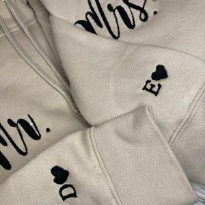 Lot de 2 Sweats couple MR / MRS avec initiales