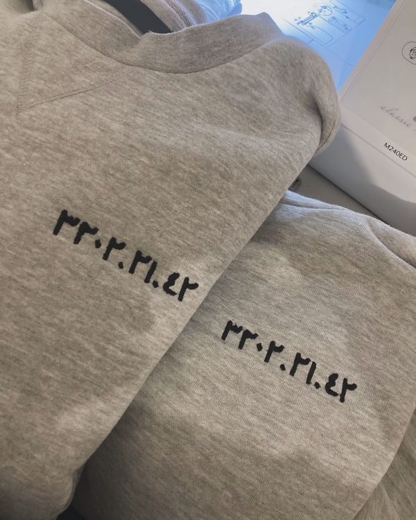 Lot de 2 sweats couple date